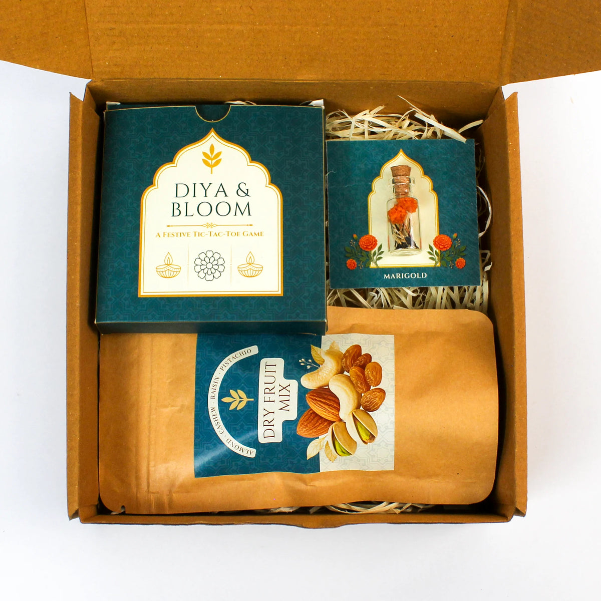 Eco - The Play & Treat Box